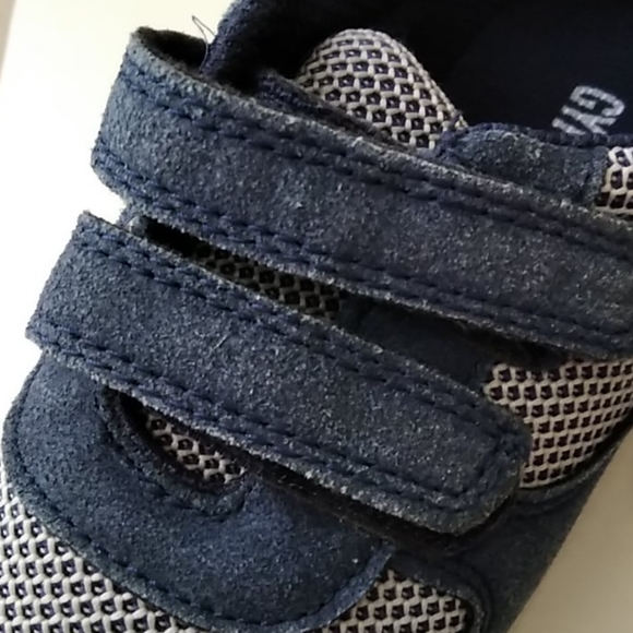 NWOT. Free with purchase over 25$ . 12-18 months - Picture 3 of 6